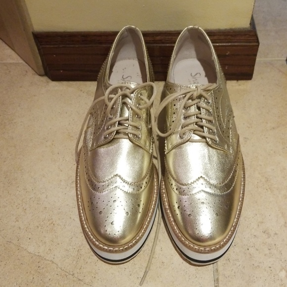 Shellys London Shoes - Super cool gold loafers